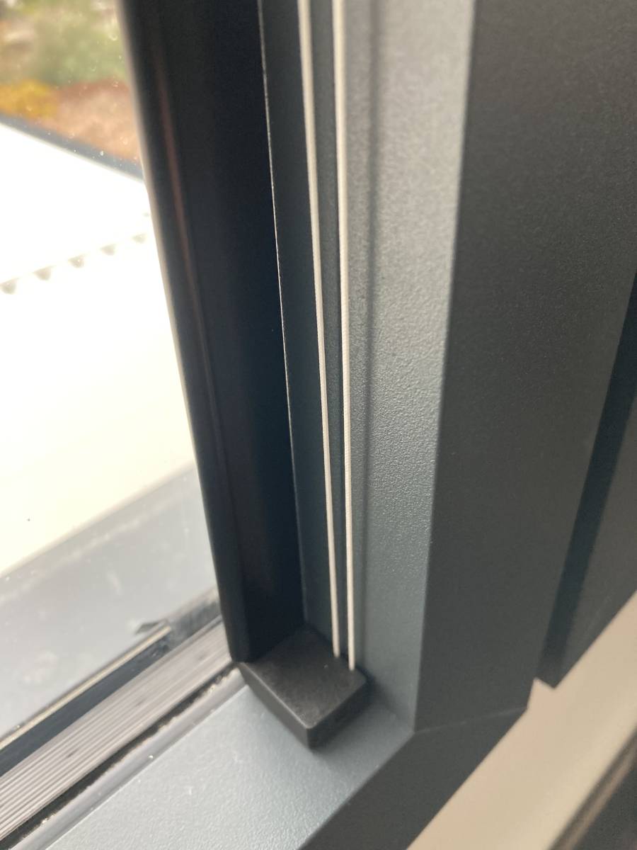 Stores Duette de la marque Luxaflex à Marseille : l’alliance parfaite entre esthétisme, innovation et confort